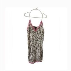 Nanette Lepore Leopard Print Chemise with Pink Lace Trim. Size 2X worn once!